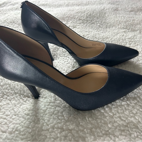 Michael Kors Navy Women's Shoes - Picture 5 of 8